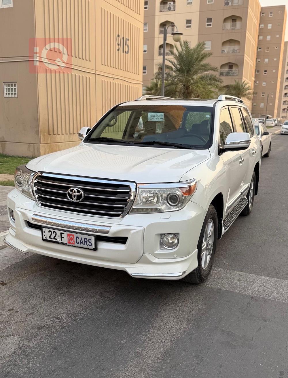 تويوتا لاندكروزر